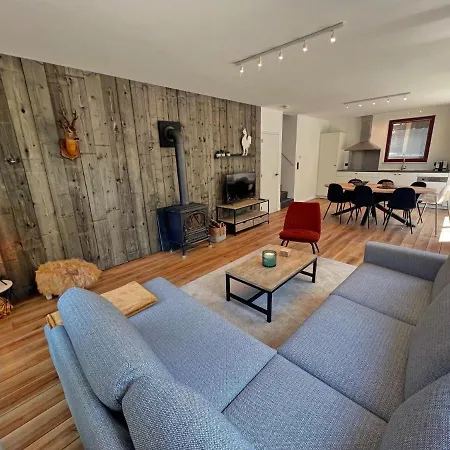 Recently Modernized Located On The Edge Of The Gulf Of Durbuy Semesterbostad